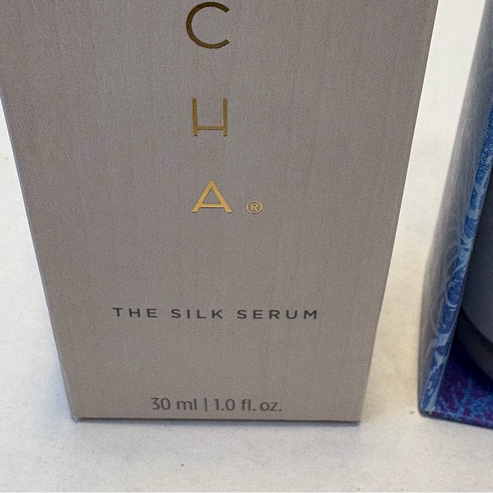 Tatcha The Silk Serum Full size 1 oz 30 ML New in Box - Picture 3 of 4